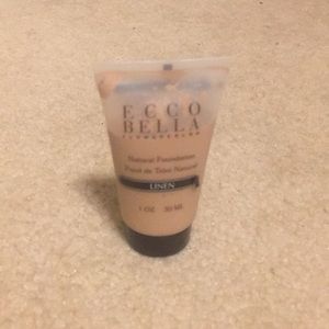NWOT ECCOBELLA Foundation